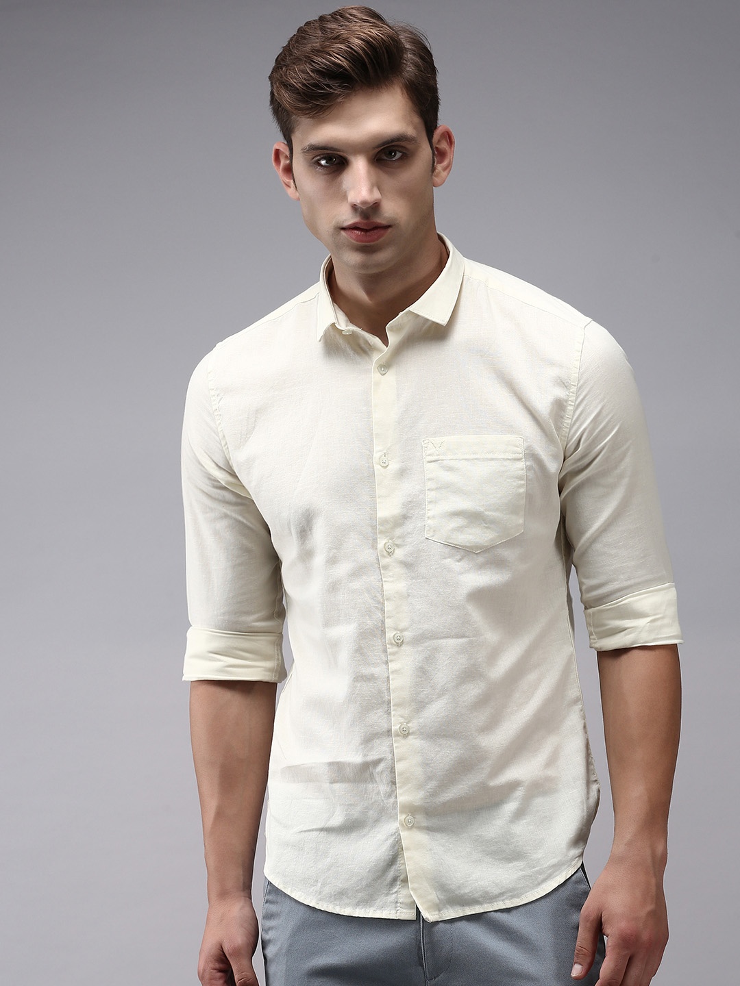 

SHOWOFF Men Cream-Coloured Classic Cotton Casual Shirt