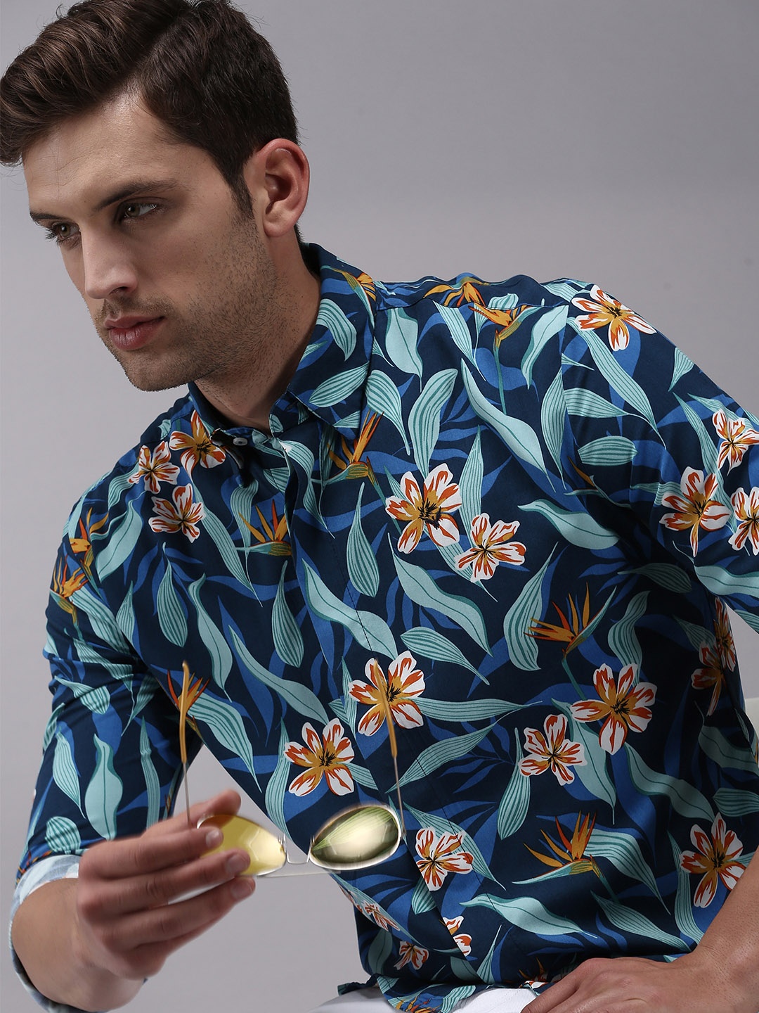 

SHOWOFF Men Blue & Sea Green Comfort Floral Printed Cotton Casual Shirt