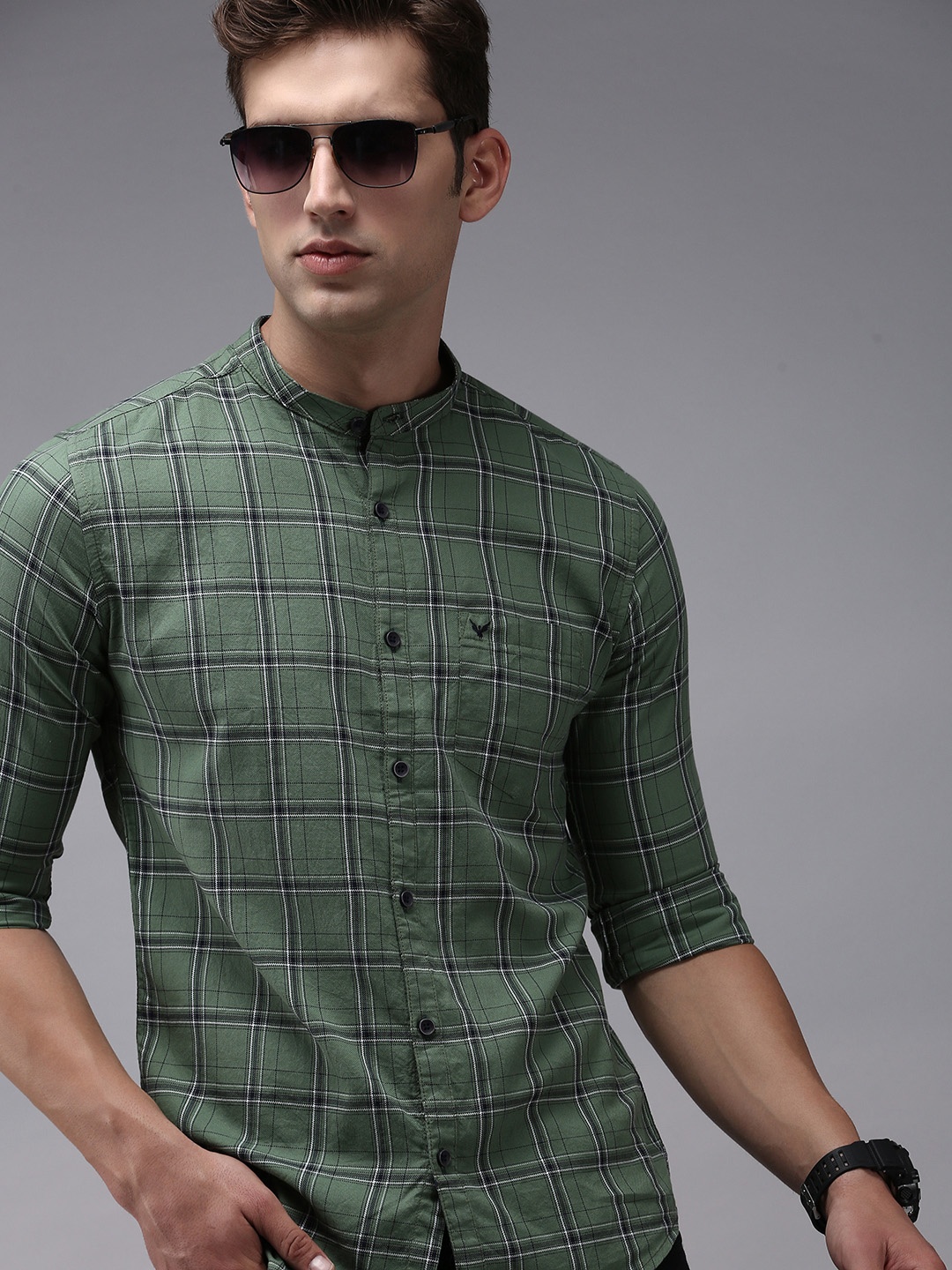 

SHOWOFF Men Green Classic Windowpane Checked Cotton Casual Shirt