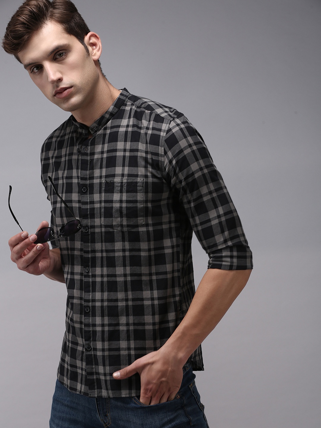 

SHOWOFF Men Black Classic Tartan Checked Cotton Casual Shirt