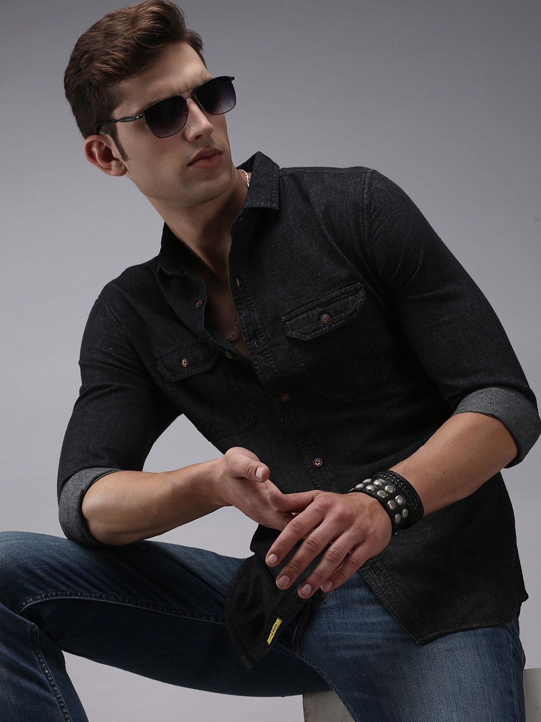 

SHOWOFF Men Black Classic Cotton Casual Shirt