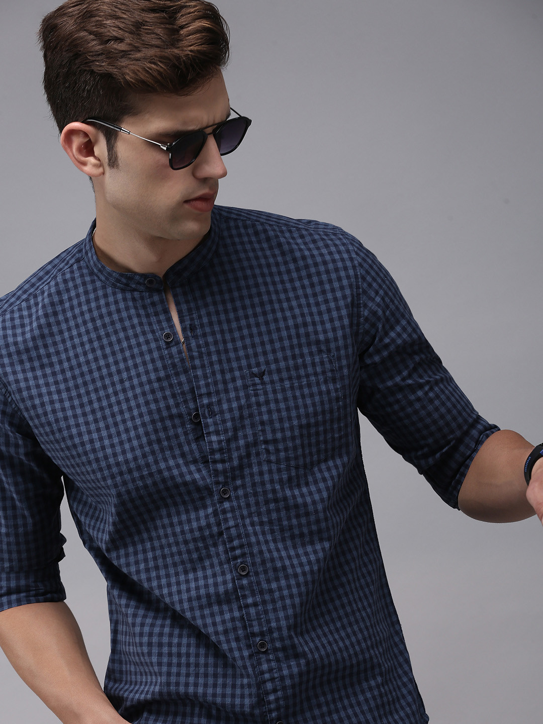 

SHOWOFF Men Navy Blue Classic Buffalo Checks Checked Cotton Casual Shirt