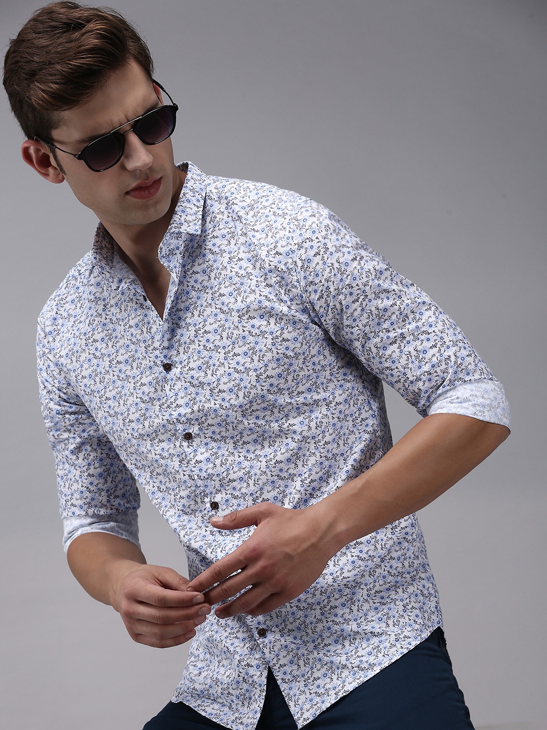 

SHOWOFF Men White Comfort Floral Printed Cotton Casual Shirt