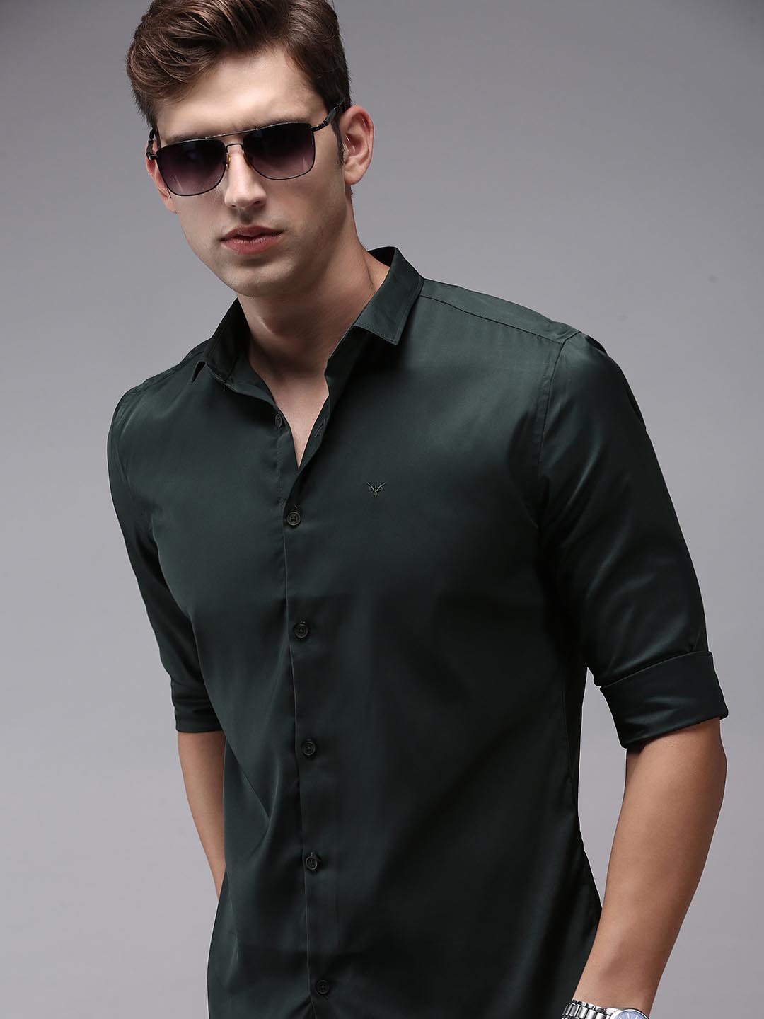 

SHOWOFF Men Green Comfort Cotton Casual Shirt