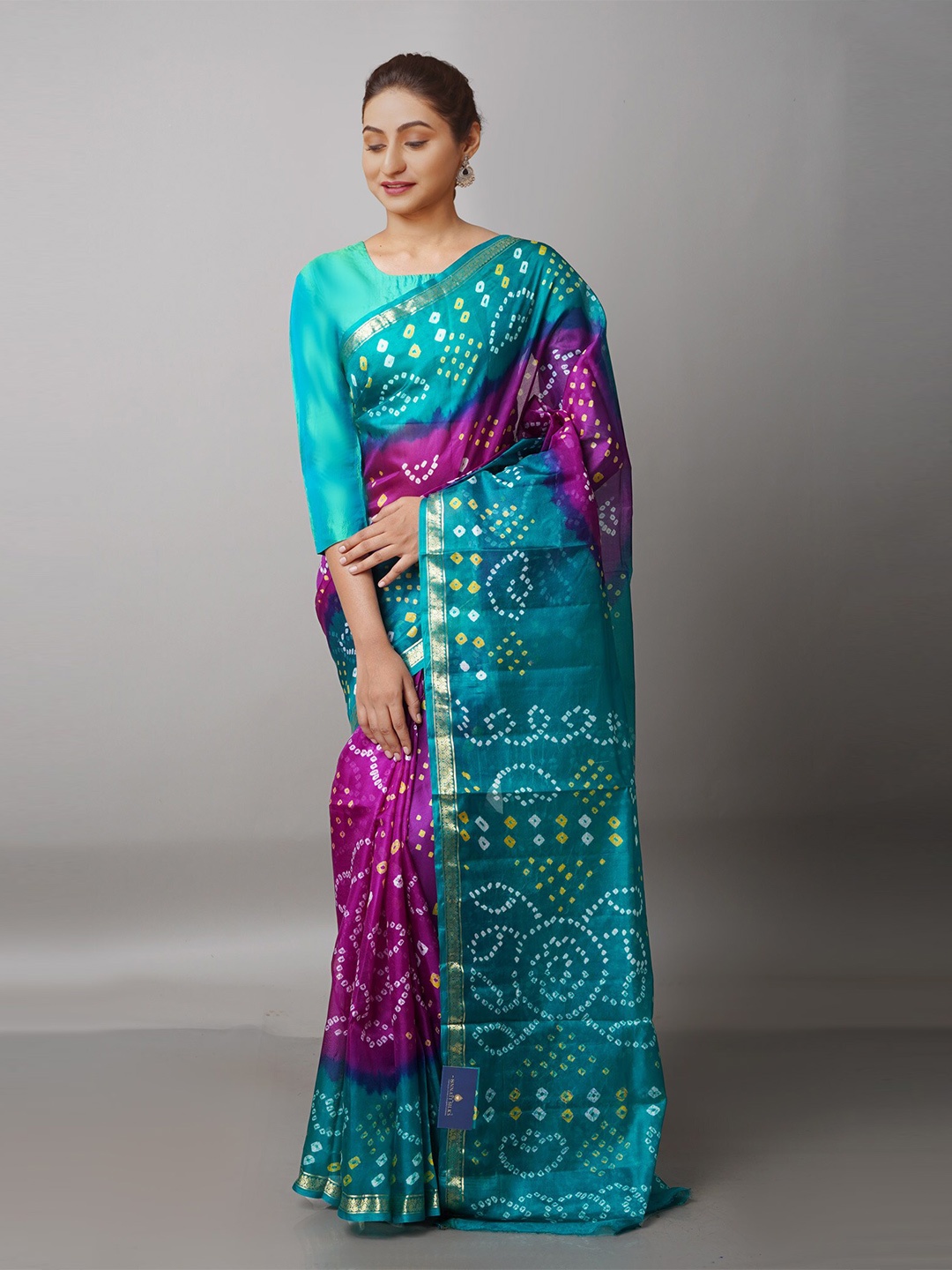 

Unnati Silks Purple & Blue Bandhani Pure Silk Handloom Bandhani Saree