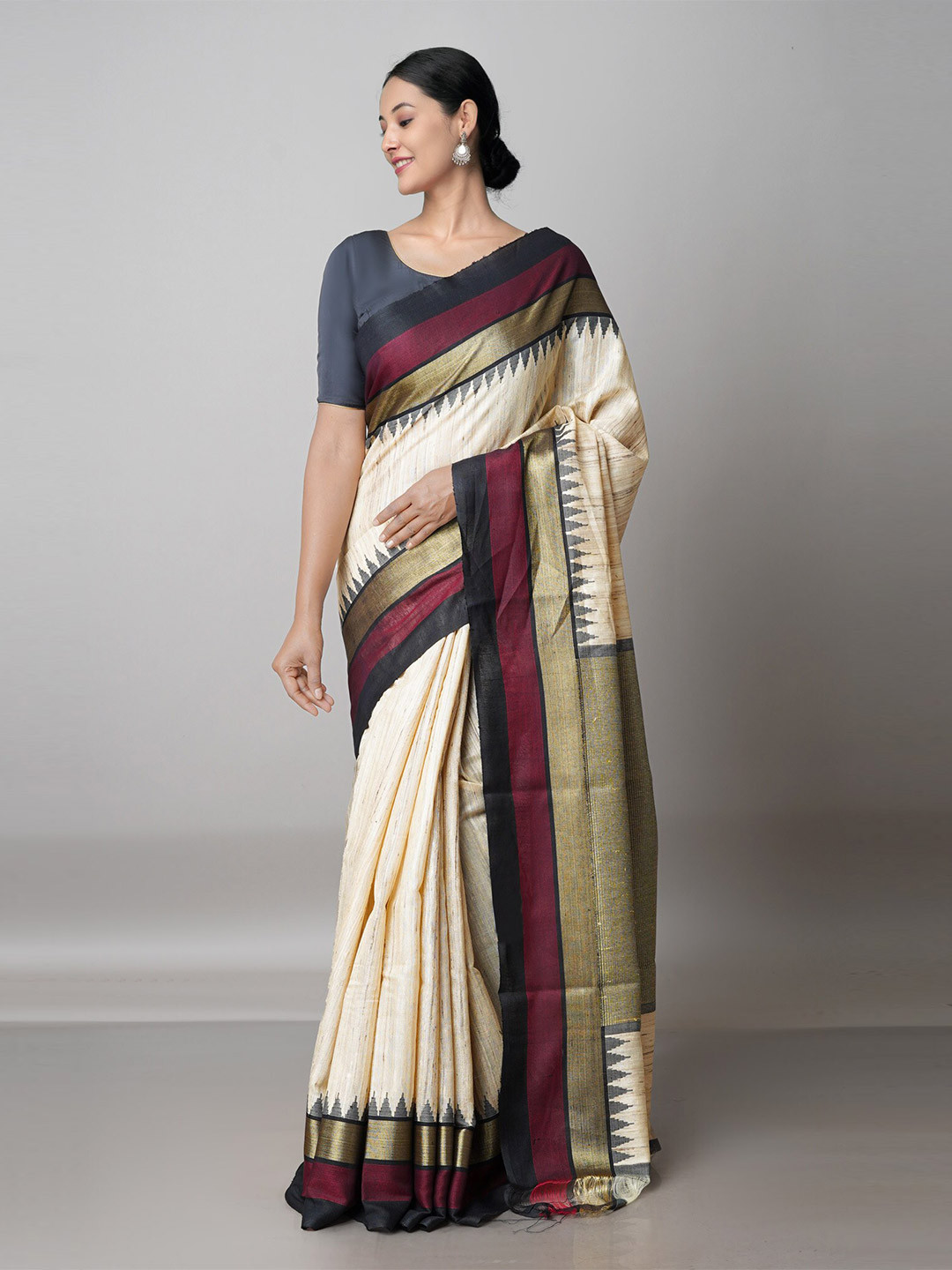 

Unnati Silks Beige & Gold-Toned Zari Jute Silk Handloom Tussar Saree