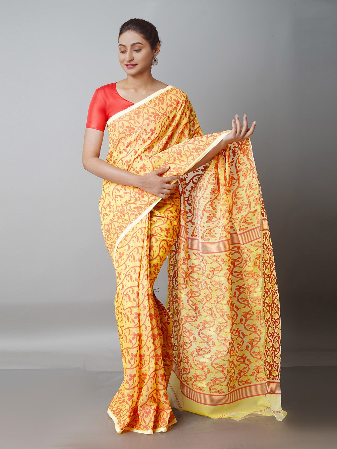 

Unnati Silks Cream-Coloured & Red Woven Design Pure Cotton Handloom Jamdani Saree