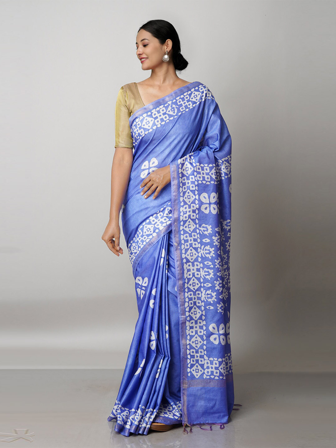 

Unnati Silks Blue & White Batik Pure Silk Chanderi Saree