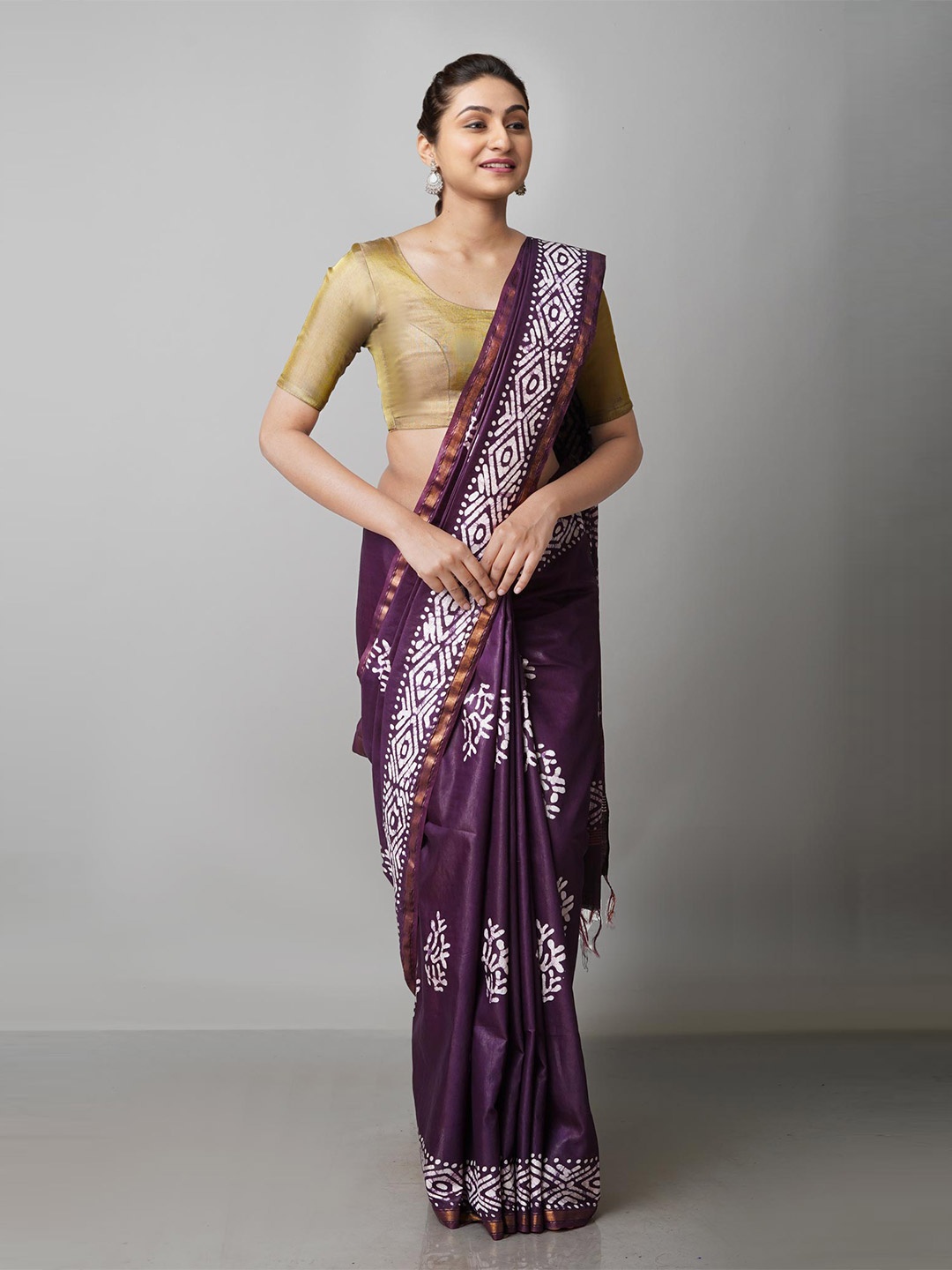 

Unnati Silks Purple & White Batik Pure Silk Handloom Chanderi Saree