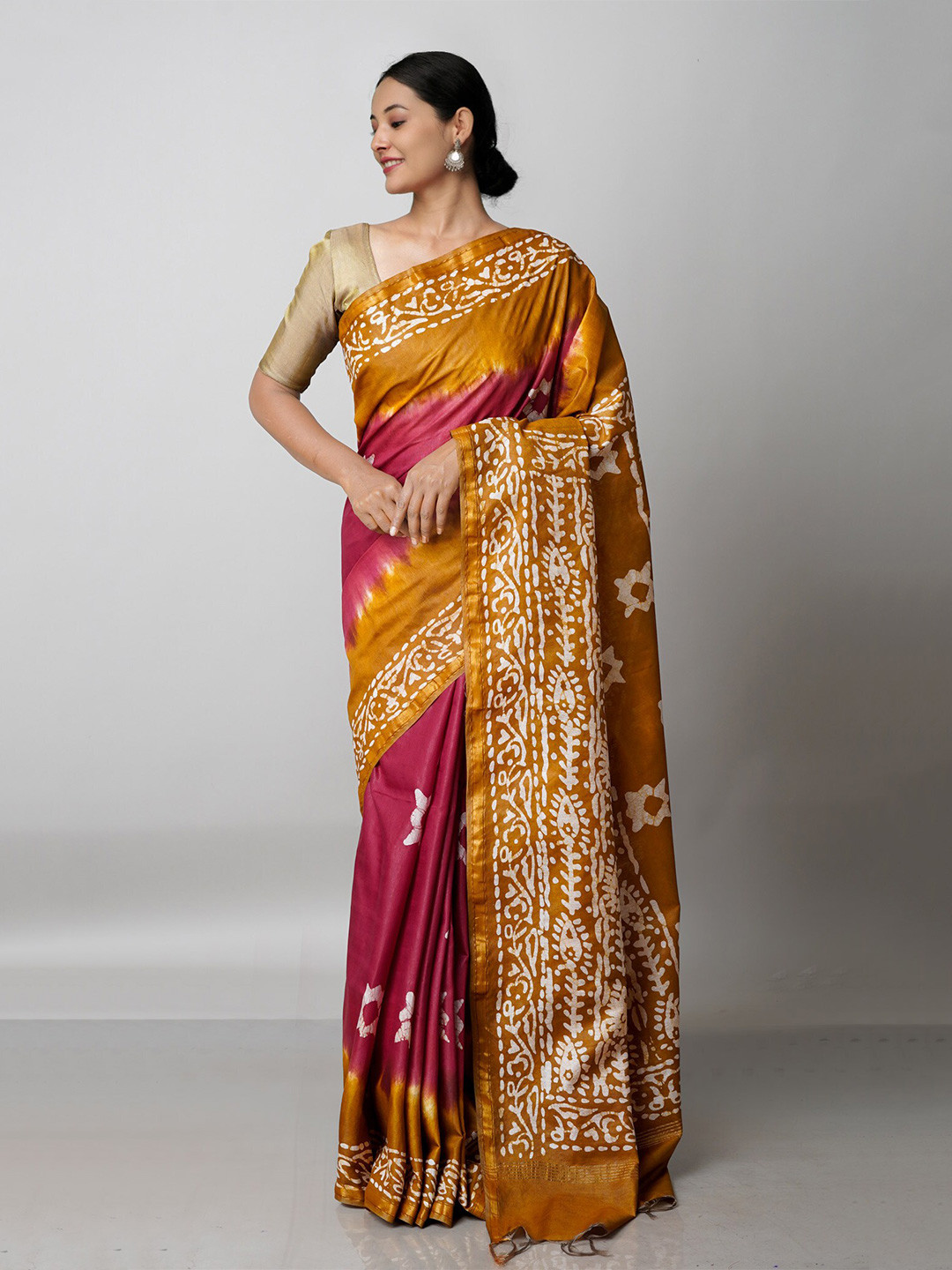 

Unnati Silks Maroon & Brown Batik Pure Silk Handloom Chanderi Saree