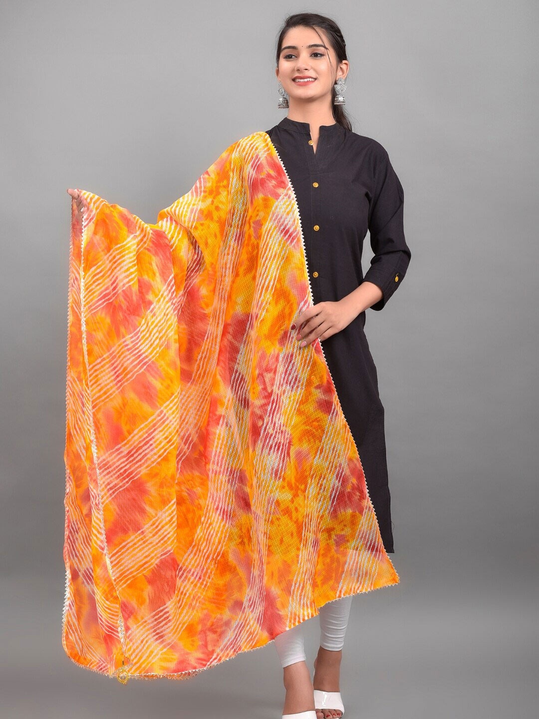 

Apratim Orange & Pink Printed Leheriya Dupatta