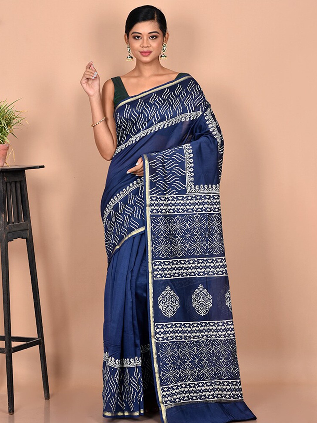 

AllSilks Navy Blue & White Printed Pure Cotton Chanderi Saree
