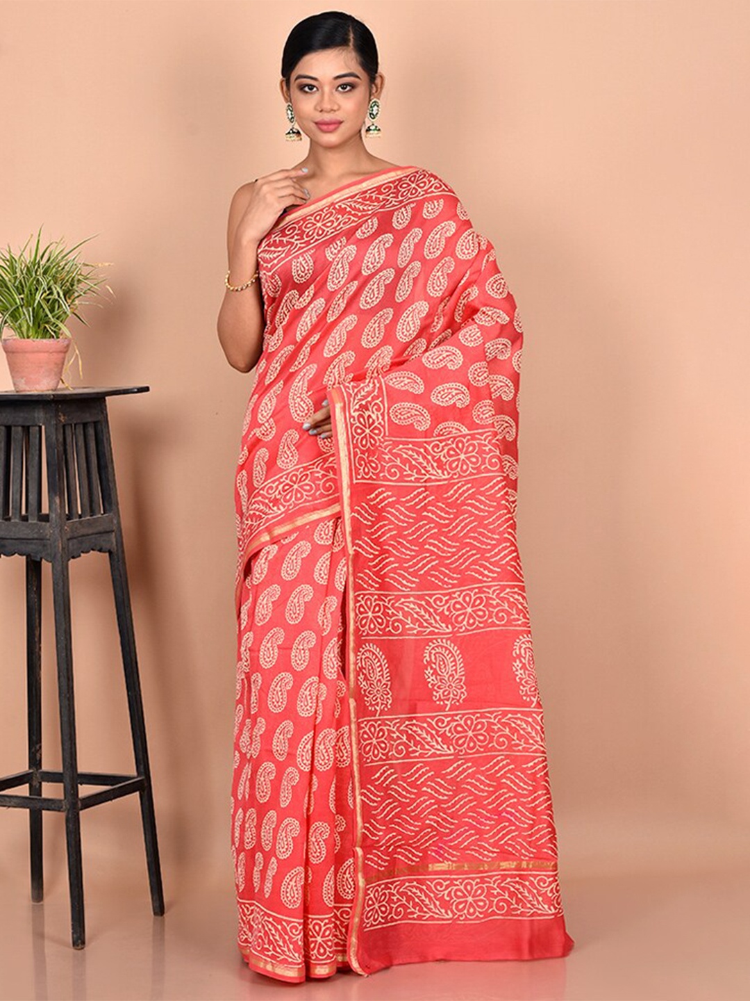 

AllSilks Peach & Beige Paisley Printed Zari Pure Cotton Chanderi Saree