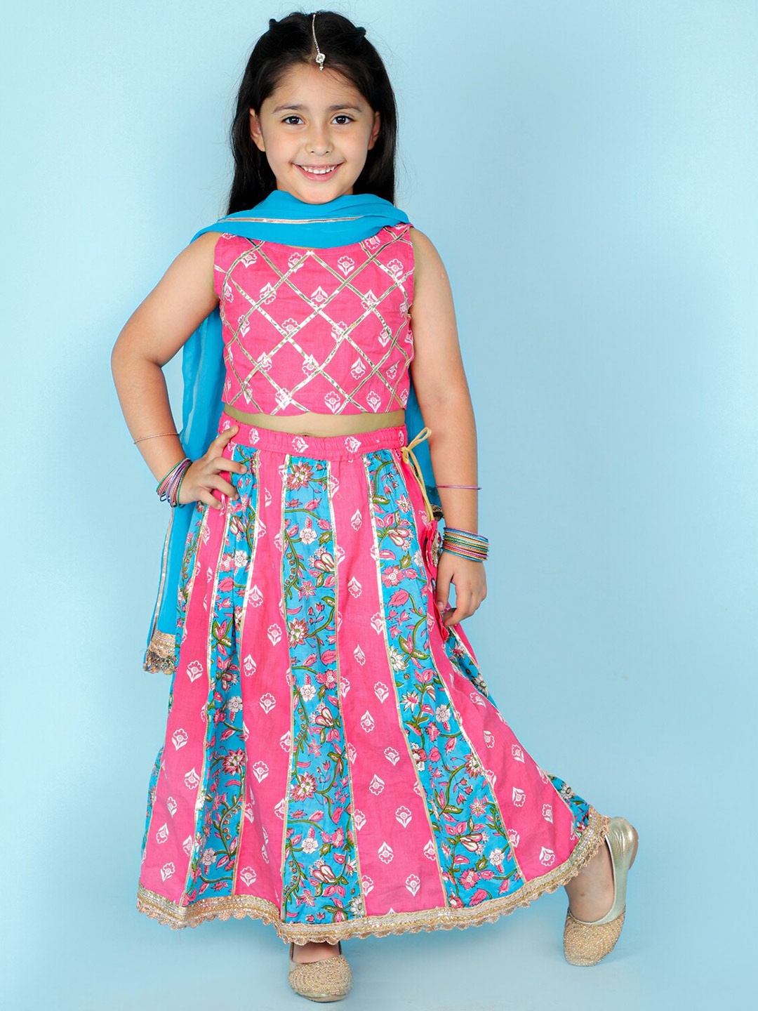 

KID1 Girls Pink & Blue Printed Ready to Wear Lehenga & Blouse With Dupatta