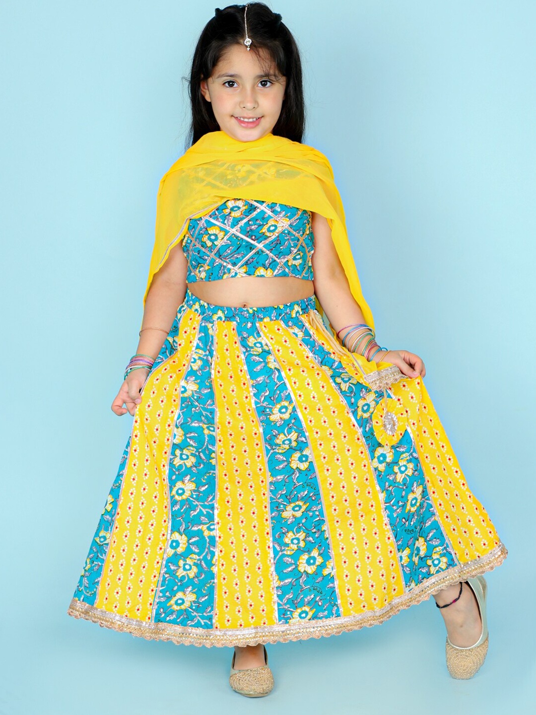 

KID1 Girls Turquoise Blue & Yellow Printed Ready to Wear Lehenga & Blouse With Dupatta