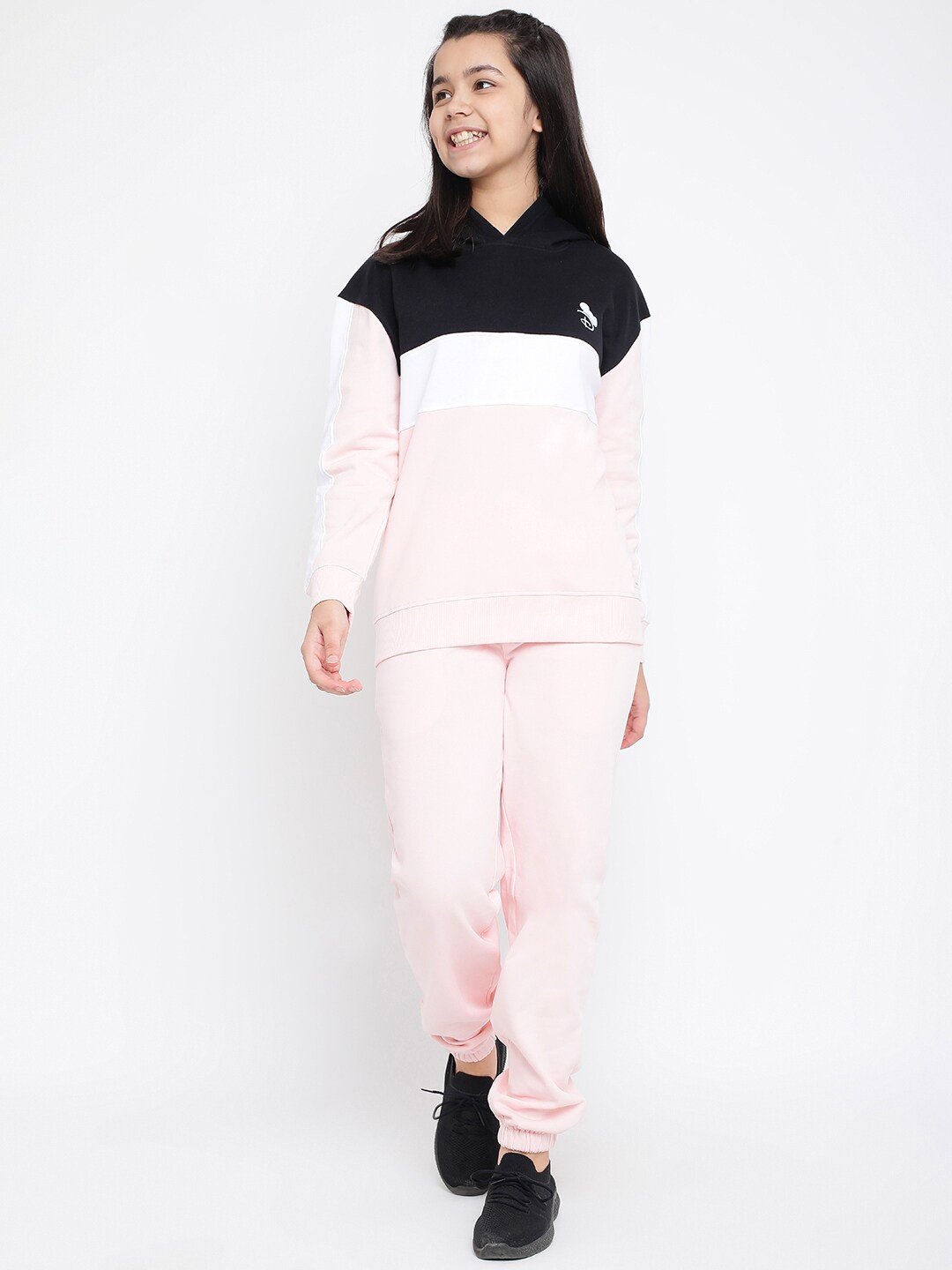 

Lil Tomatoes Girls Pink Solid Hooded Fleece Tracksuits