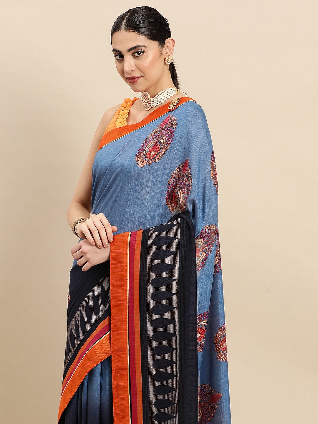 

SANGAM PRINTS Ethnic Motifs Silk Blend Saree, Blue