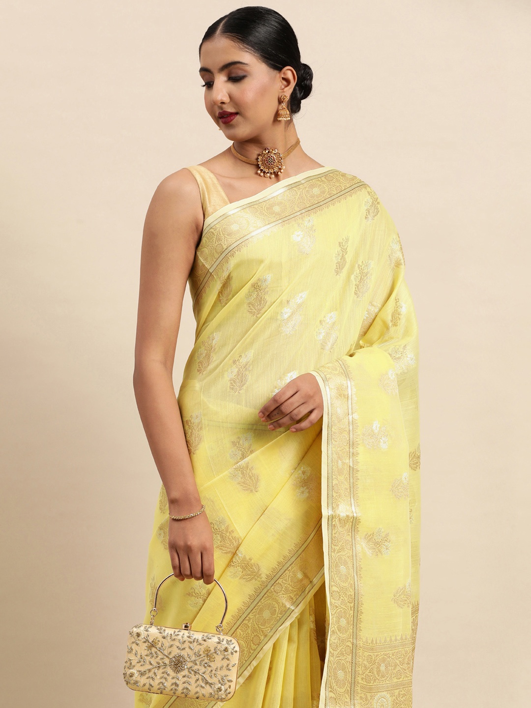 

SANGAM PRINTS Floral Design Cotton Saree, Yellow