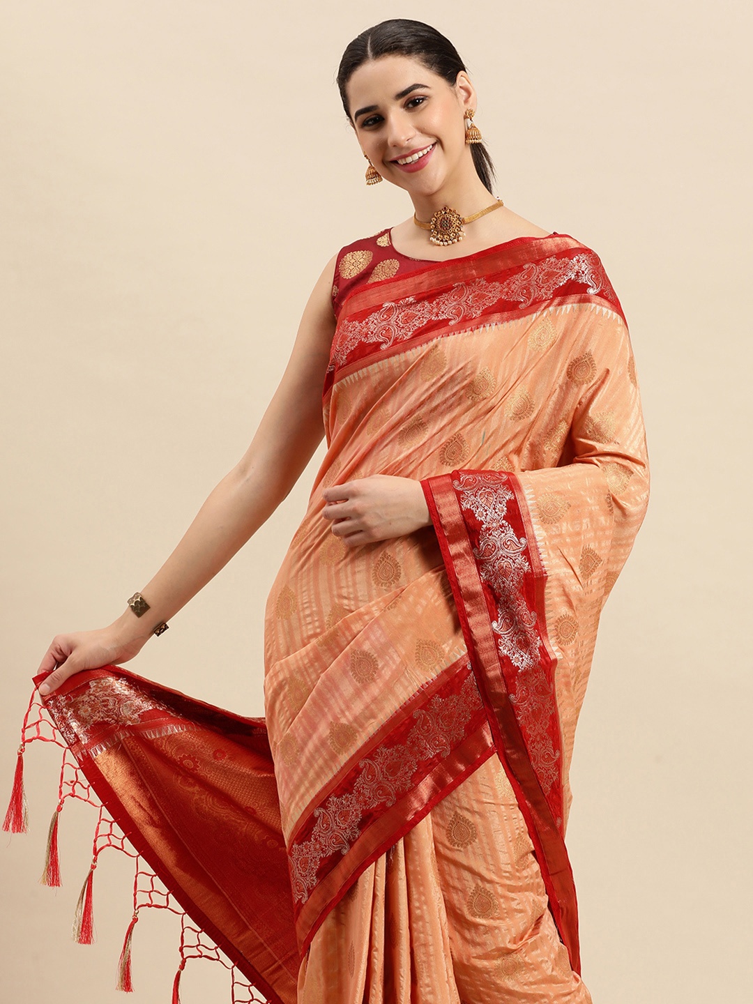 

SANGAM PRINTS Ethnic Motifs Woven Design Pure Silk Saree, Peach