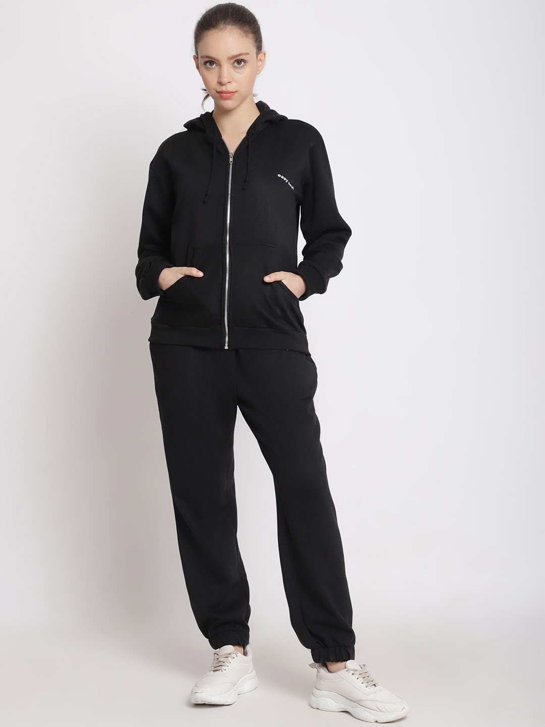 

TAG 7 Women Black & White Night suit