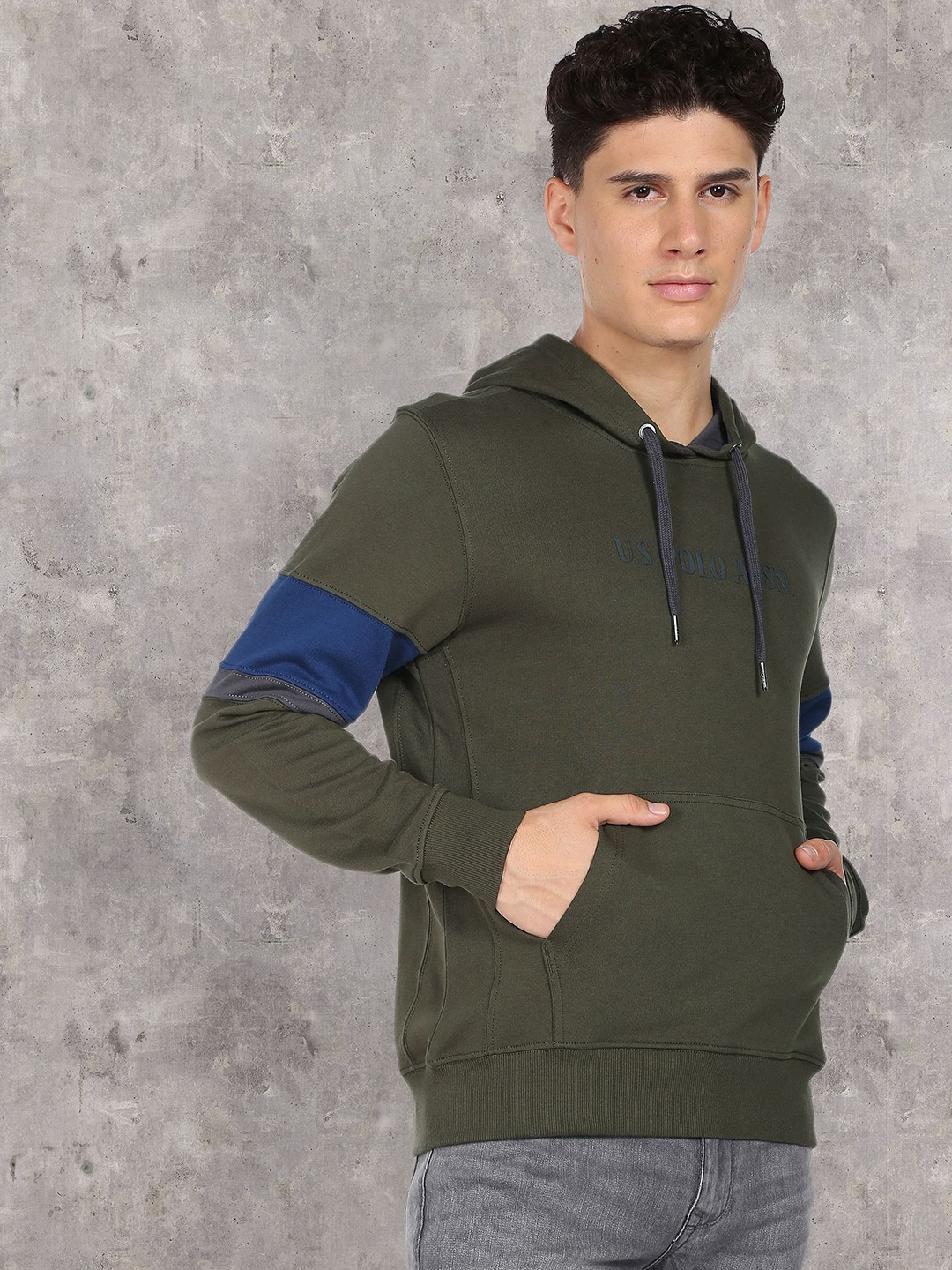 

U.S. Polo Assn. Denim Co. Men Green Hooded Pure Cotton Sweatshirt