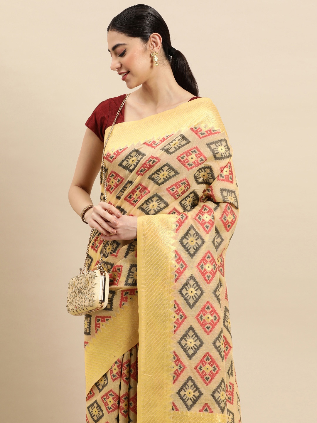 

SANGAM PRINTS Banarasi Jacquard Zari Pure Silk Saree, Beige