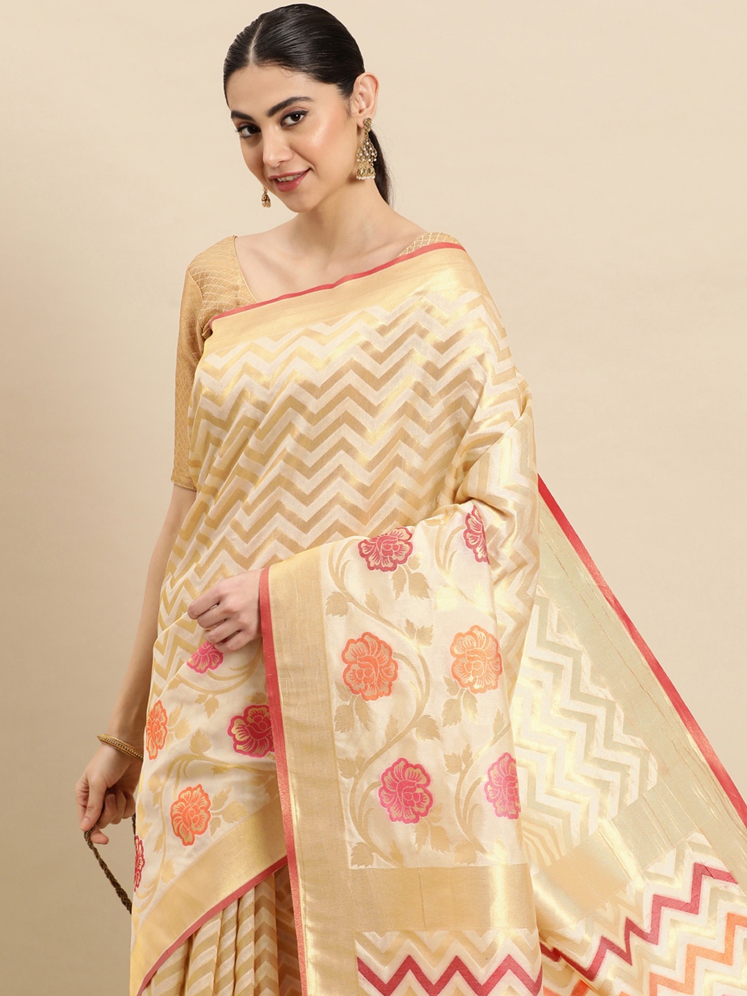 

SANGAM PRINTS Ethnic Motifs jacquard Zari Saree, Pink