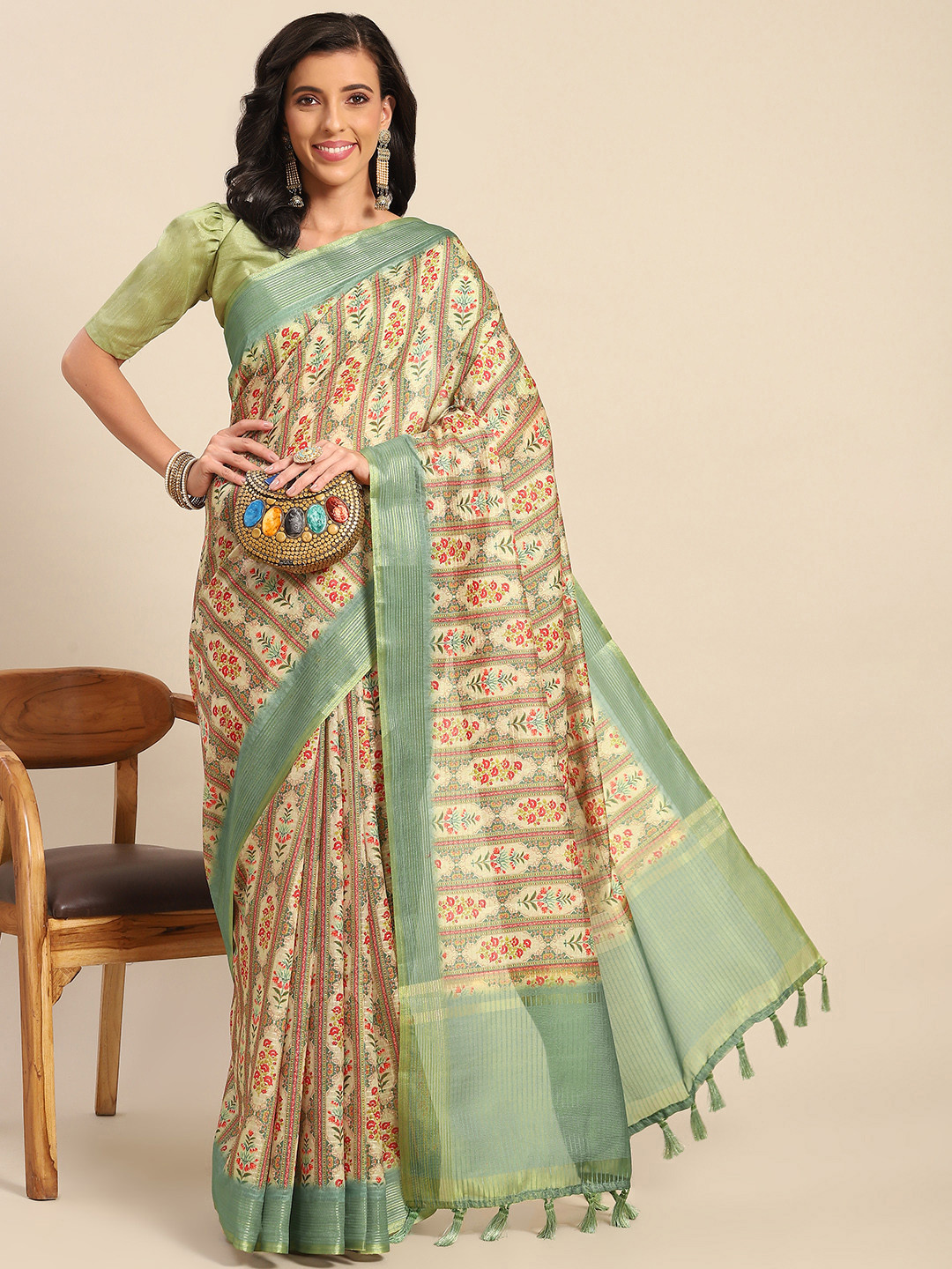 

SHANGRILA Green & Multicoloured Floral Print Art Silk Saree