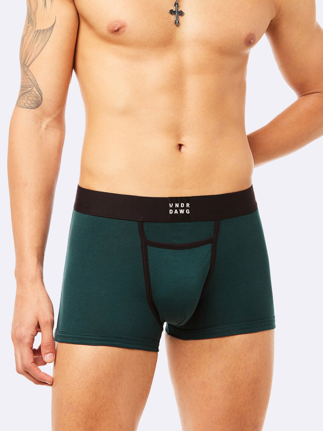 

Undrdawg Men Green Solid Trunk