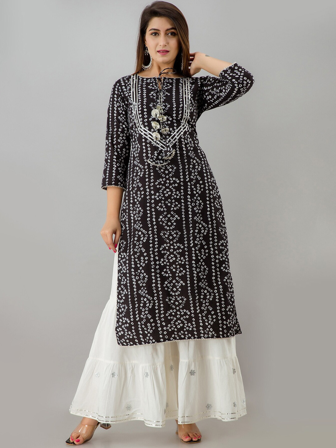 

IRIDAA JAIPUR Women Black Bandhani Printed Gotta Patti Pure Cotton Kurta with Sharara