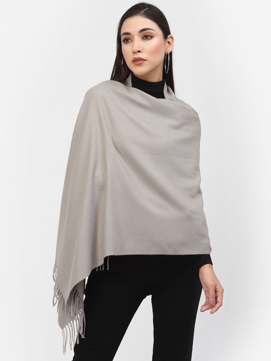 

Calvadoss Women Grey Solid Stole