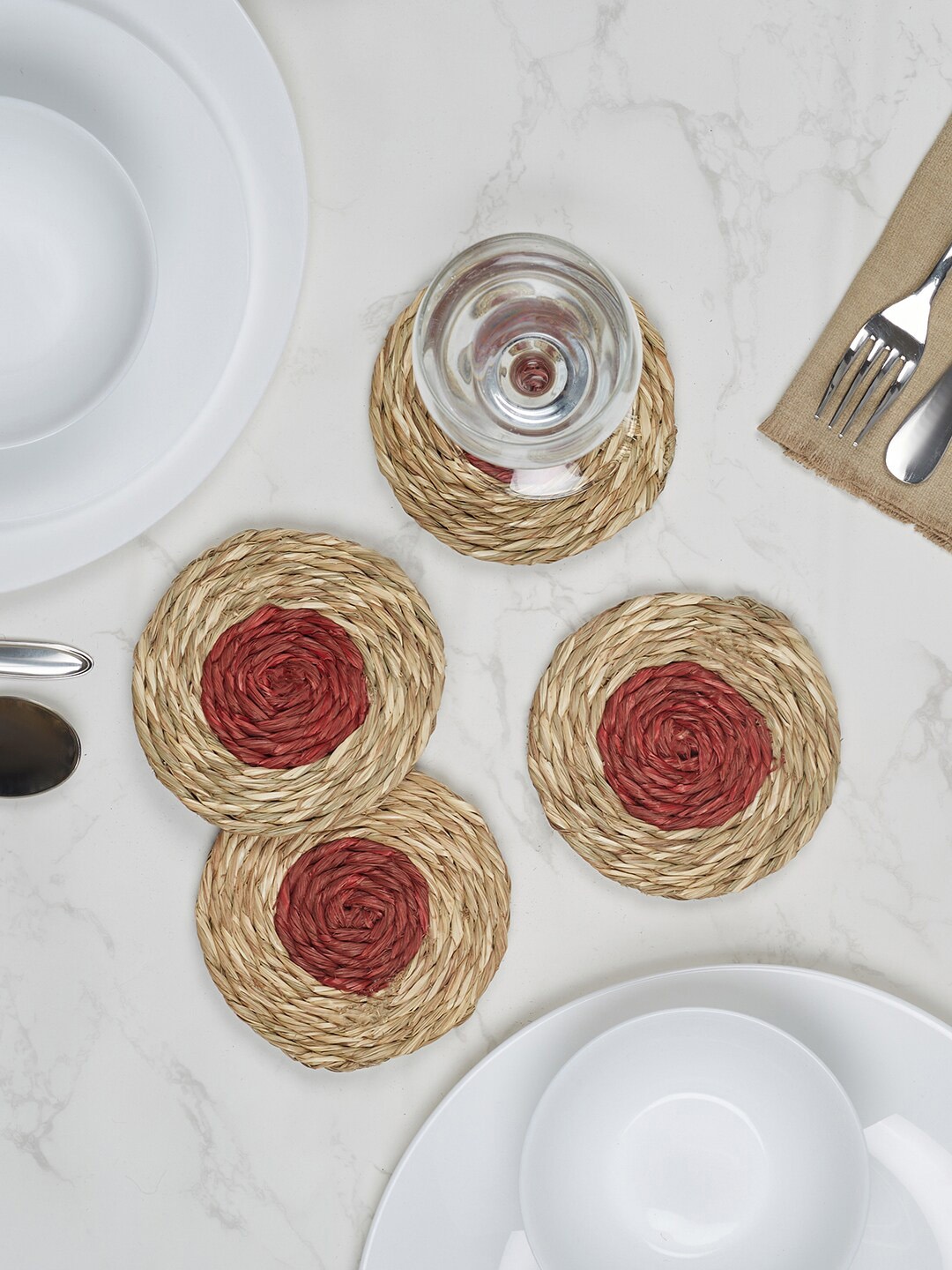 

HomeTown Set Of 4 Solid Boho Handmade Seagrass Coaster, Rust