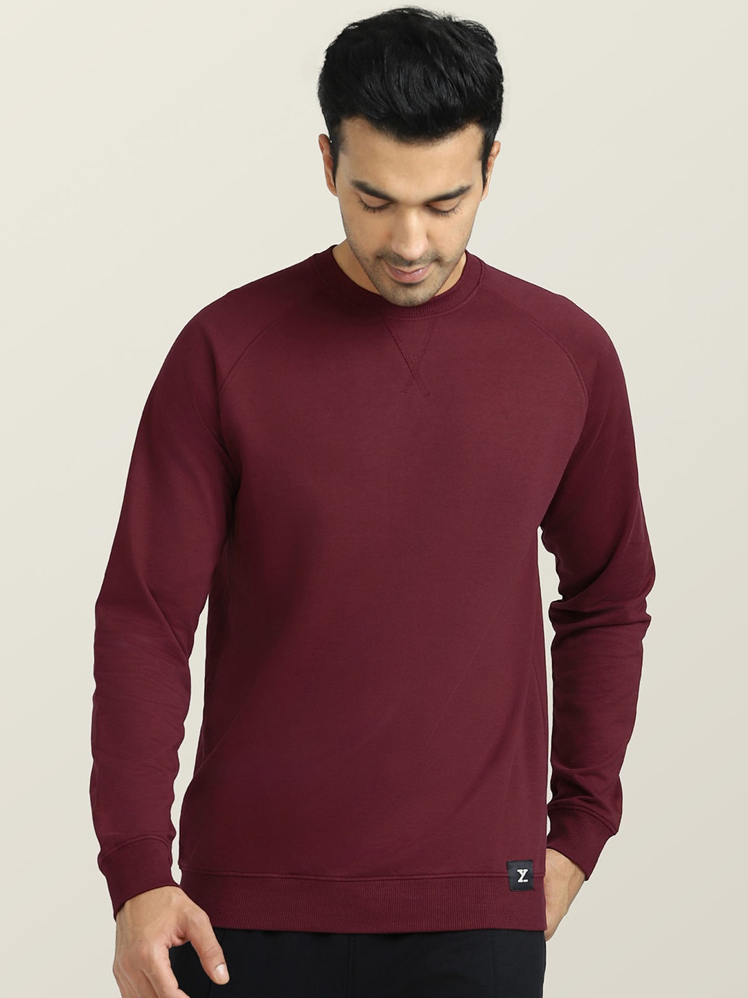 

XYXX Men Maroon Solid Cotton Antimicrobial Sweatshirt
