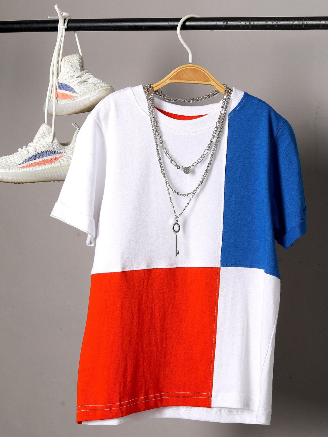 

Jumping Joey Boys White & Red Colourblocked Pure Cotton T-shirt