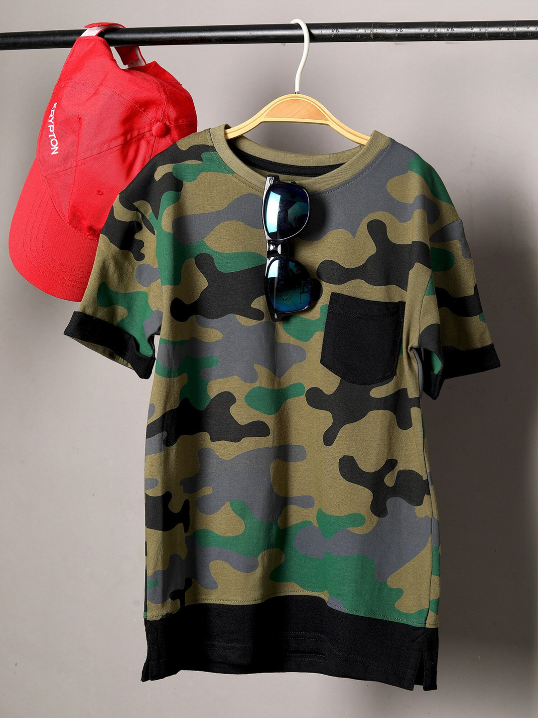 

Jumping Joey Boys Olive Green Camouflage Printed Pure Cotton T-shirt