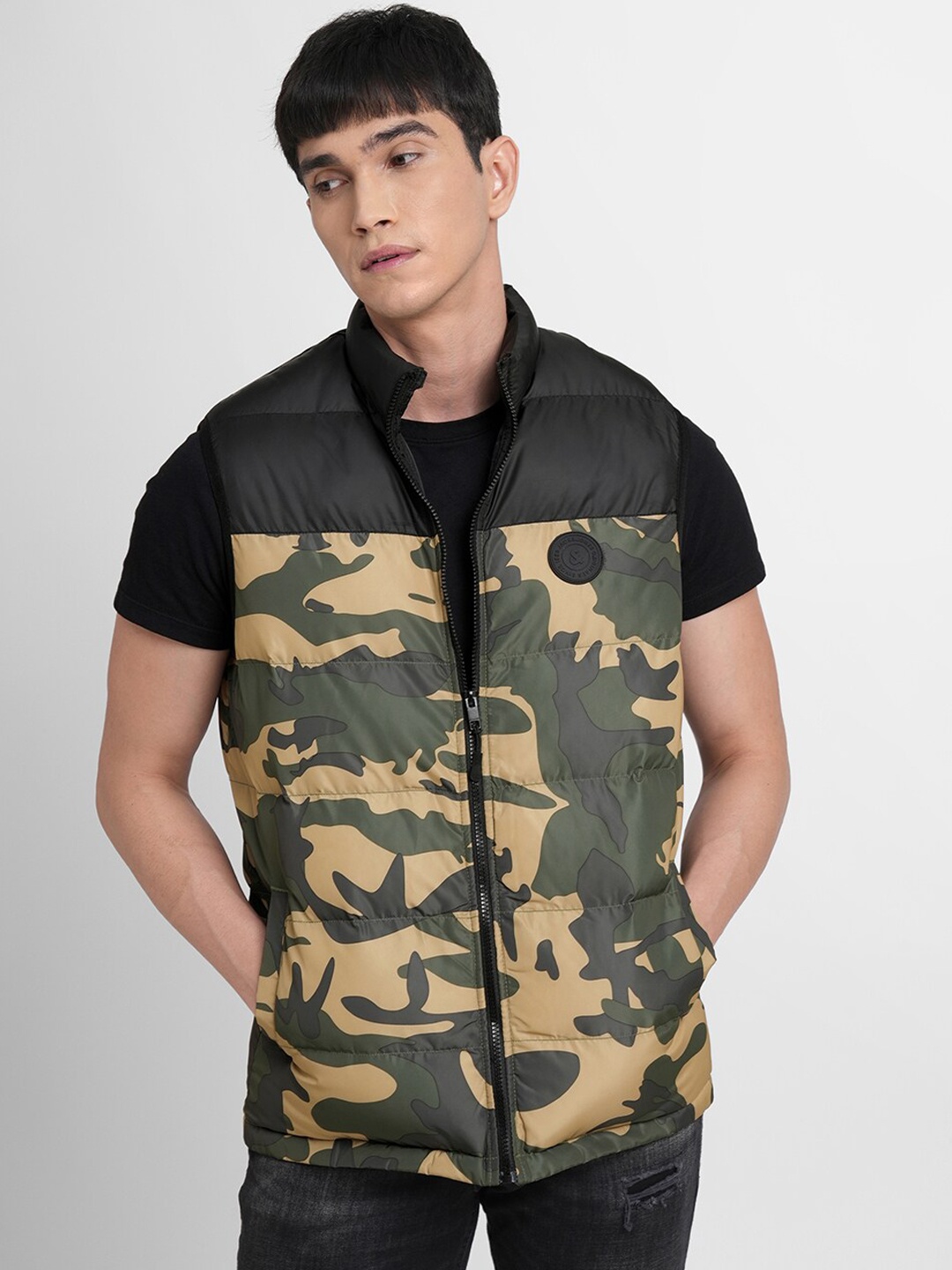 

Jack & Jones Men Green Camouflage Puffer Jacket