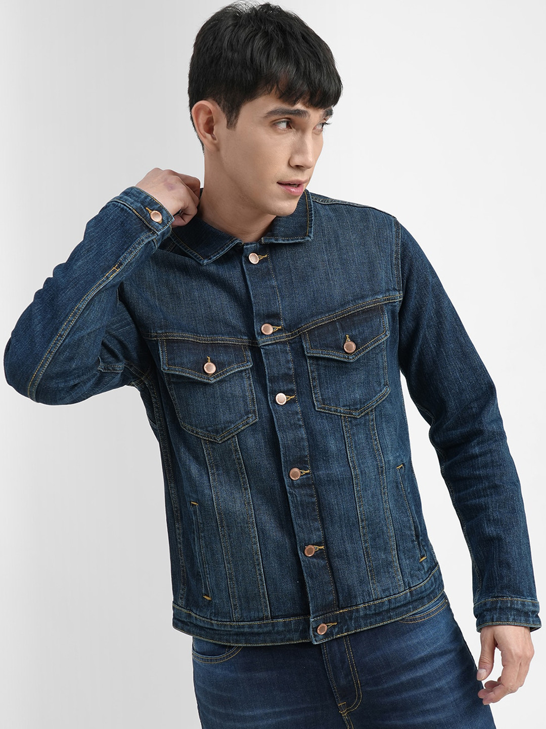 

Jack & Jones Men Blue Camouflage Colourblocked Crop Bomber Jacket