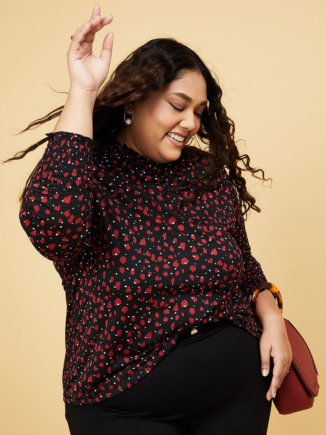 

max Black & Red Geometric Print Top