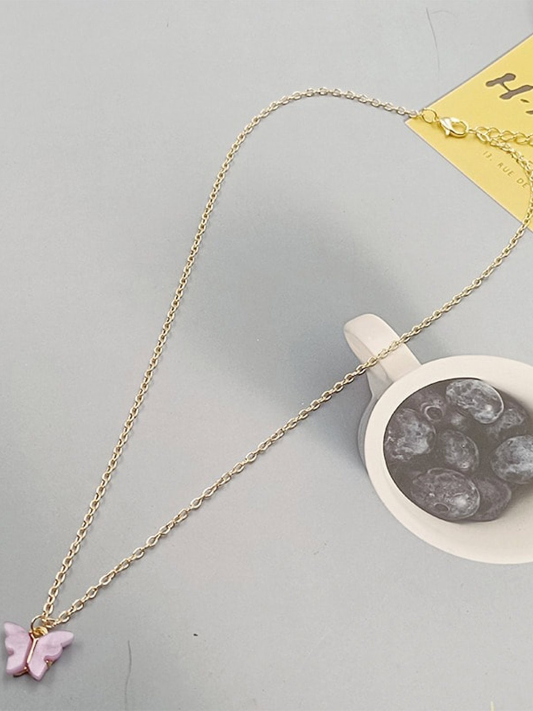 

Pinapes Unisex Gold-Toned & Pink Gold-Plated Necklace