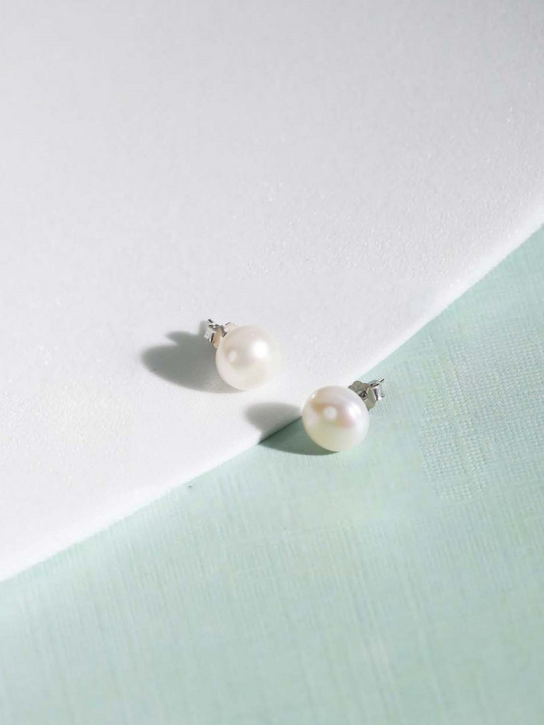 

Zavya Silver-Toned Rhodium-Plated Circular Studs Earrings