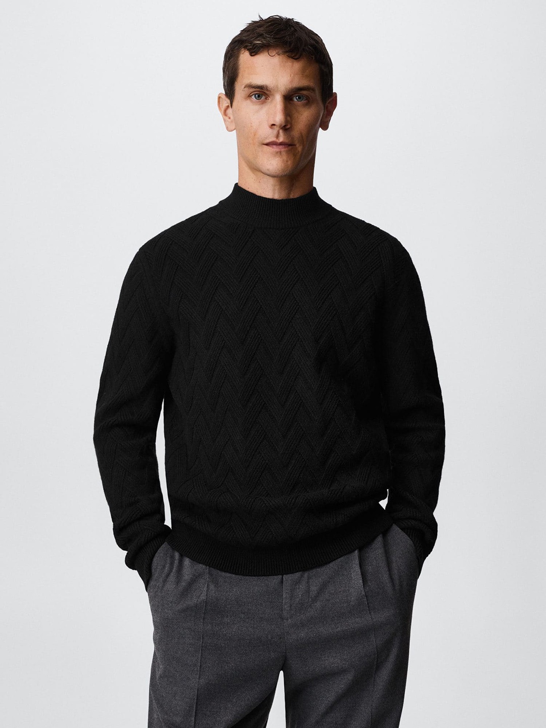 

MANGO MAN Geometric Design Structured Perkins Neck Pullover, Black