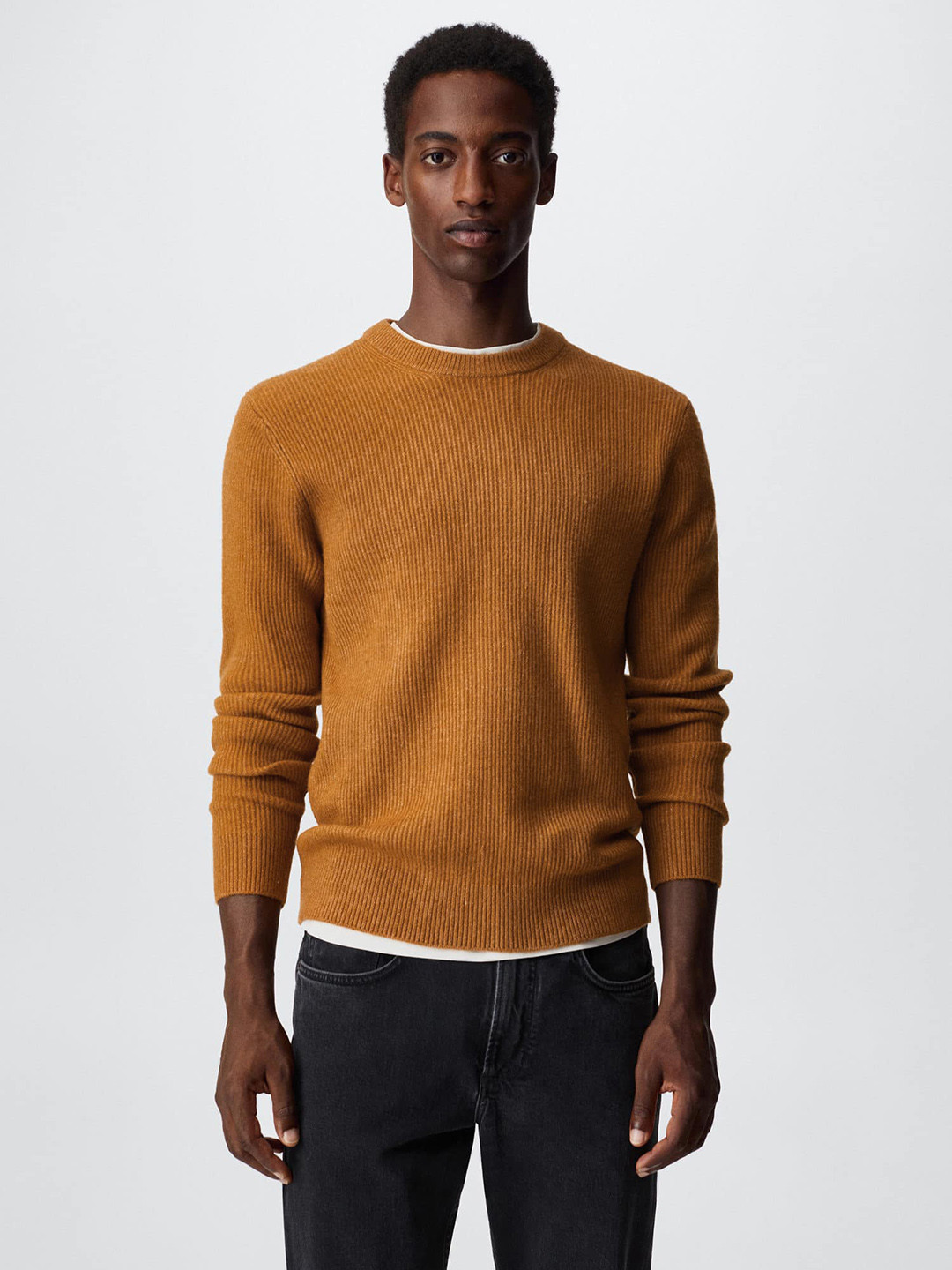 

MANGO MAN Mustard Yellow Solid Sustainable Pullover
