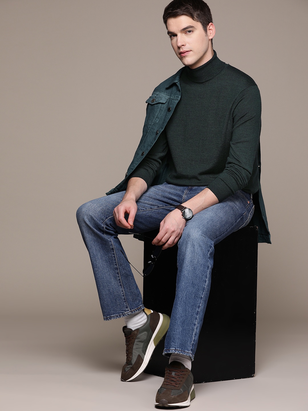 

MANGO MAN Pure Wool Turtle Neck Performance Pullover, Green
