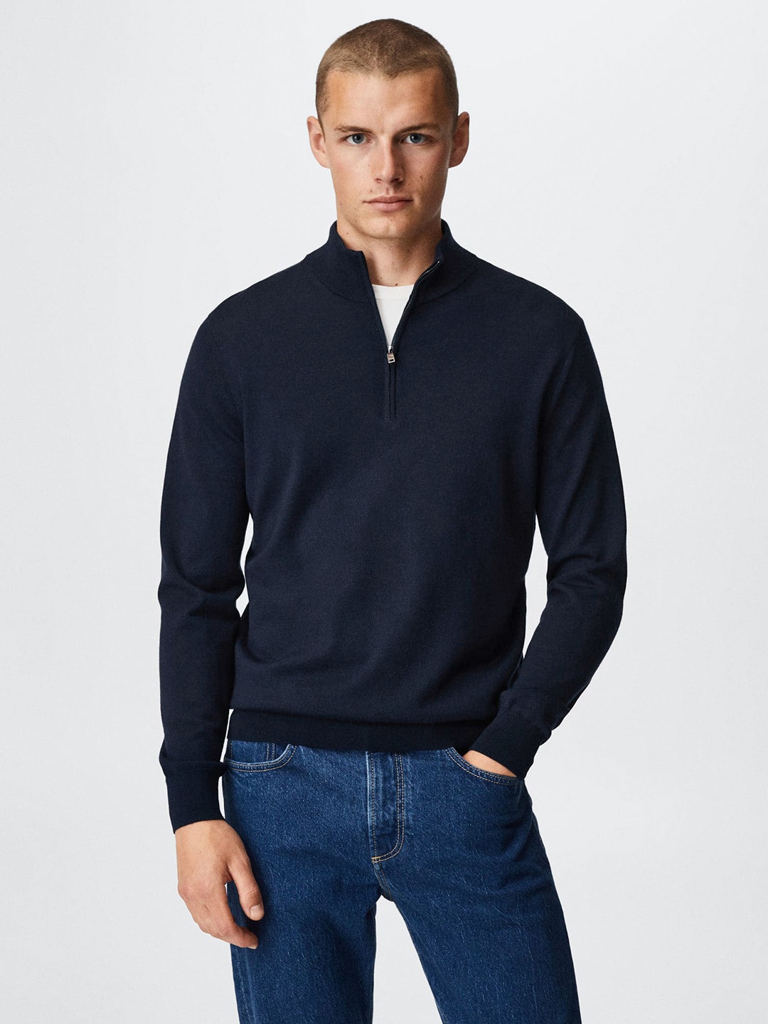 

MANGO MAN Navy Blue Solid Woollen Pullover