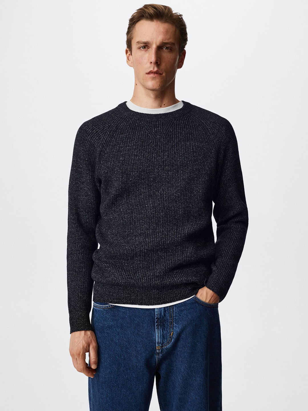 

MANGO MAN Navy Blue Solid Sustainable Pullover