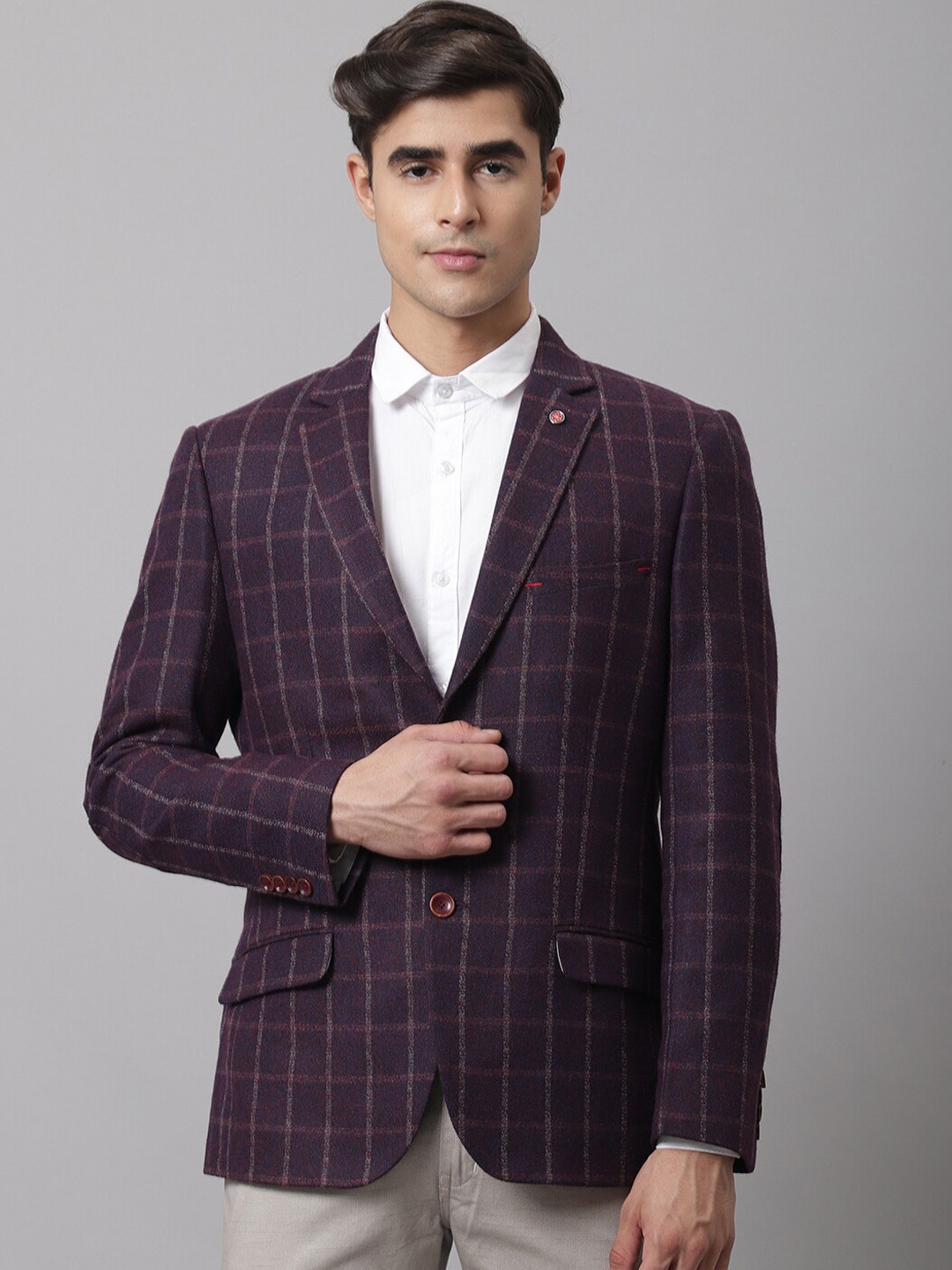 

Cantabil Men Maroon Checked Formal Blazer