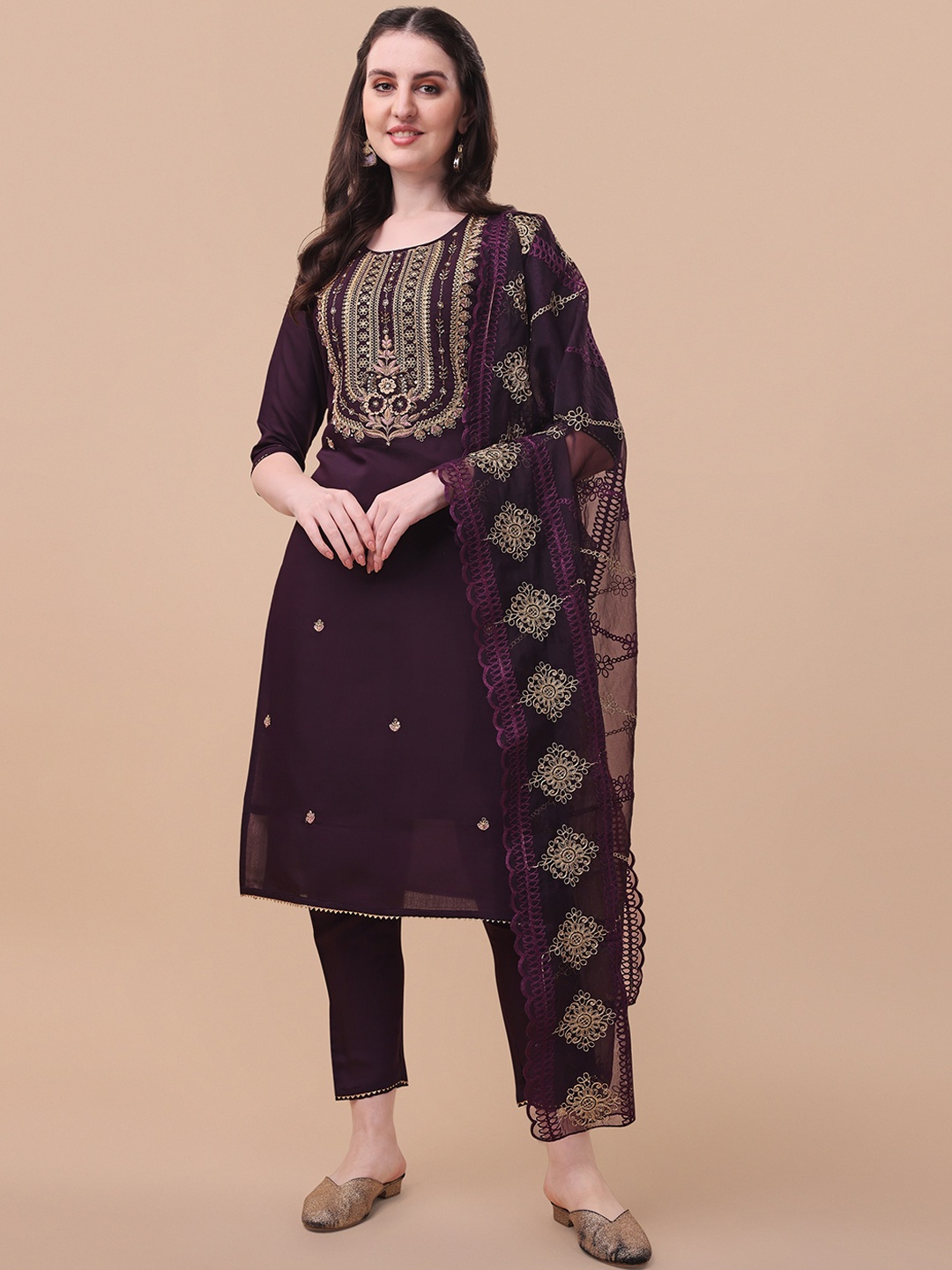 

Berrylicious Women Purple Ethnic Motifs Embroidered Kurta with Trousers & Supatta