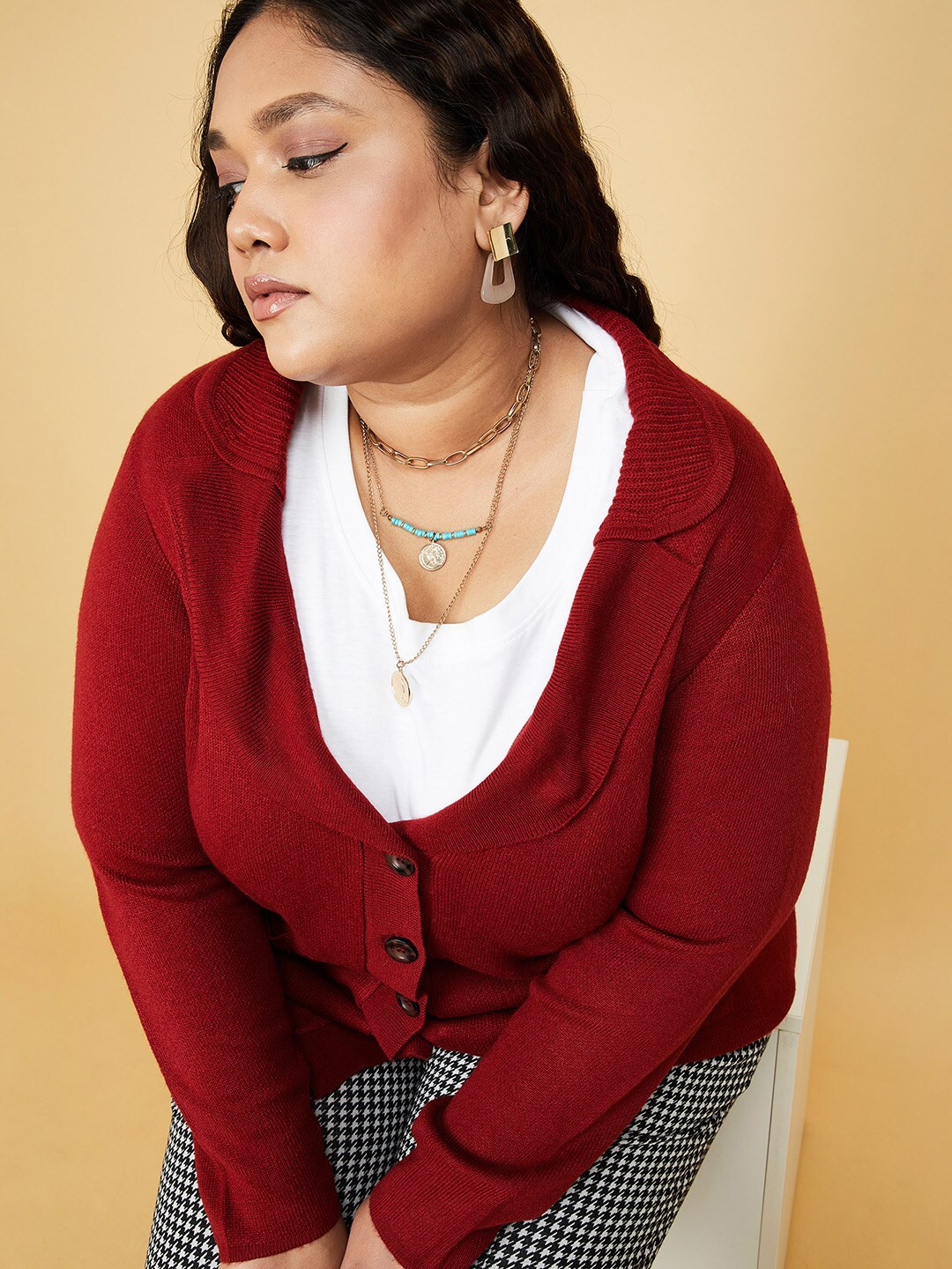 

max Women Plus Size Red Acrylic Cardigan