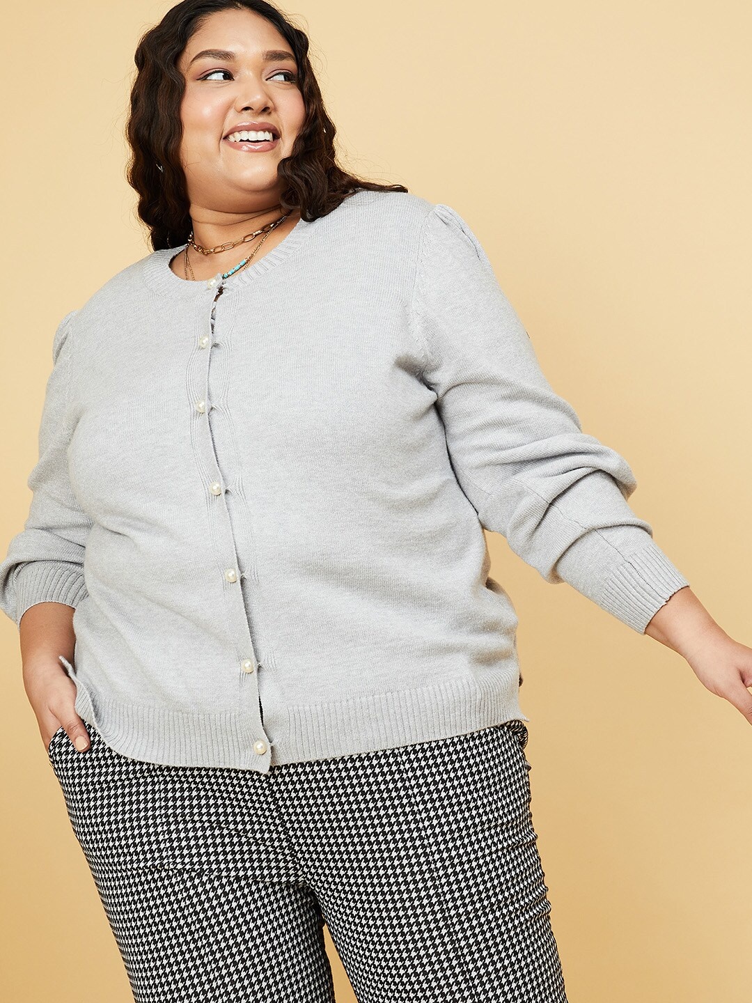 

max Women Plus Size Grey Ribbed Cardigan