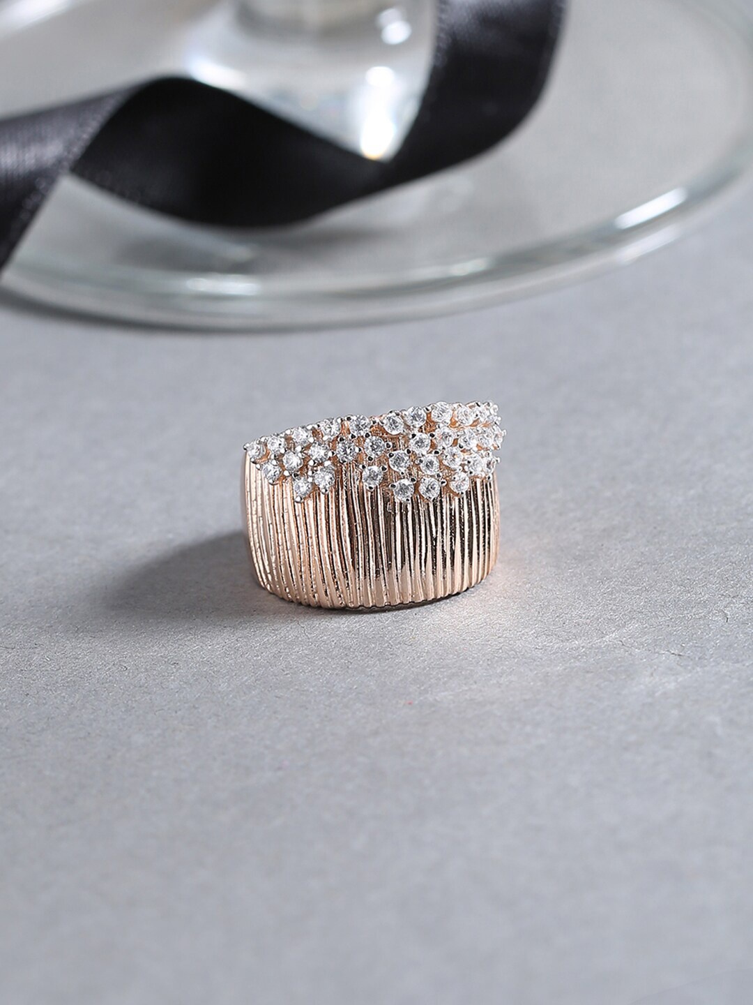 

Voylla Women Rose Gold-Plated & Silver-Toned CZ-Studded Grapevine Embellished Finger Ring
